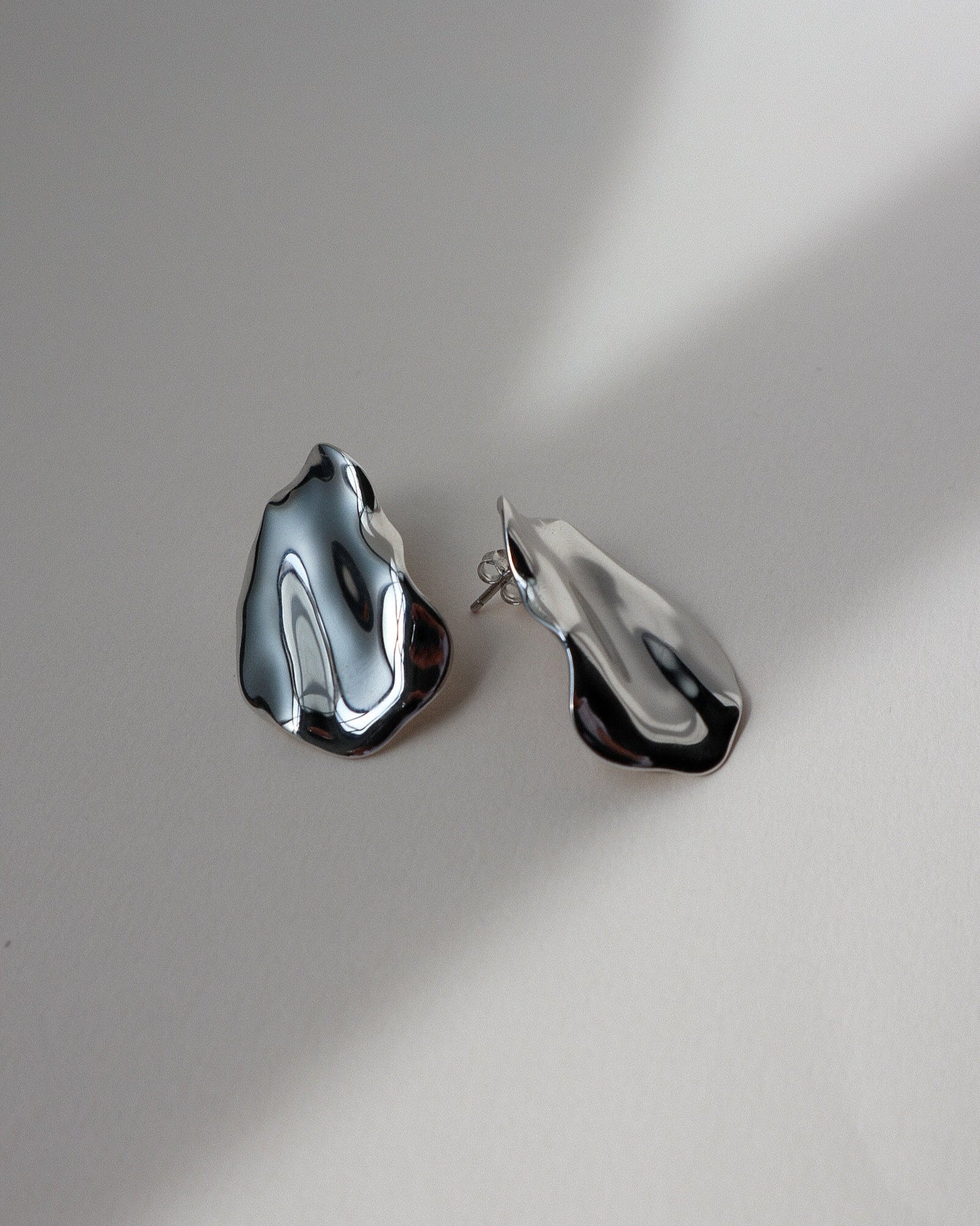 'Pia' Petal Earrings - Lines & Current