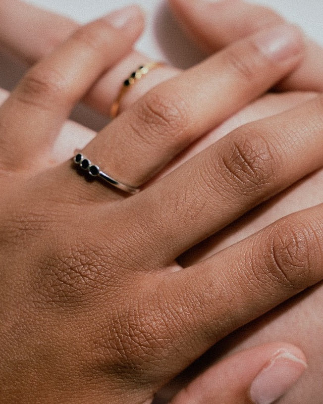 Mini 'Mona' Trinity Ring