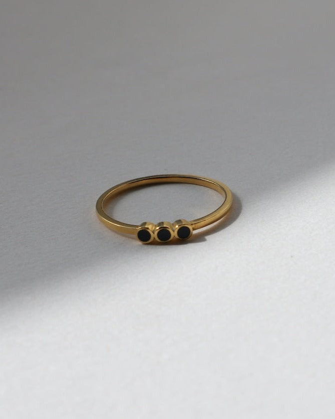 Mini 'Mona' Trinity Ring