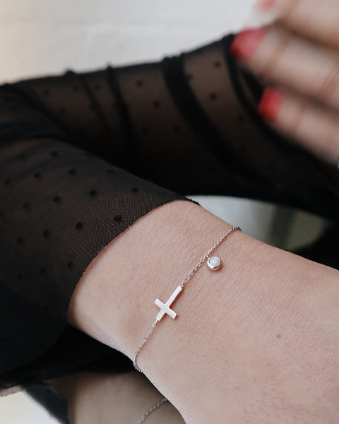 Cross pull chain bracelet discount