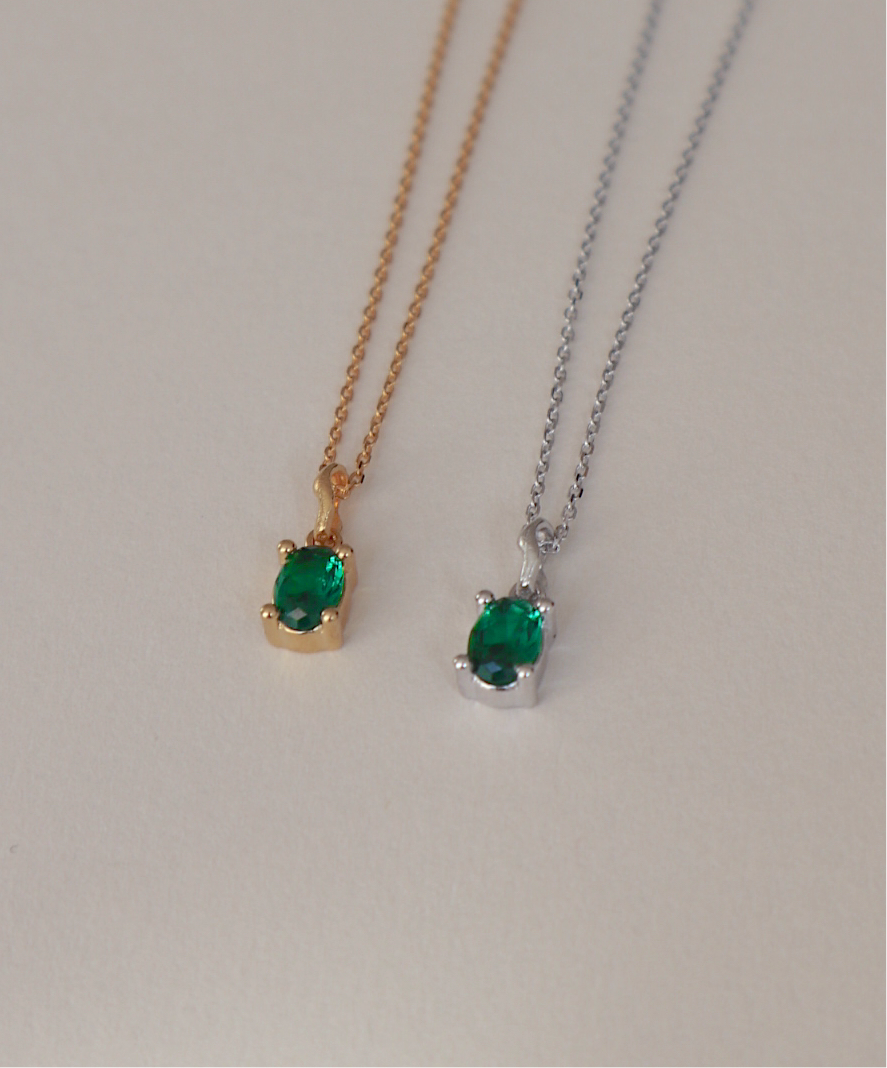 'Kate' Green Oval Necklace