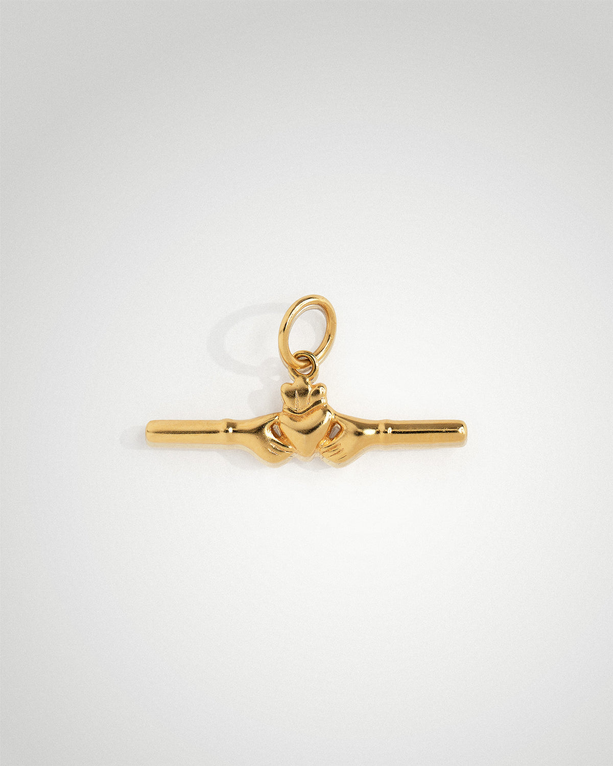 18k gold-plated Claddagh bar charm by Lines &amp; Current