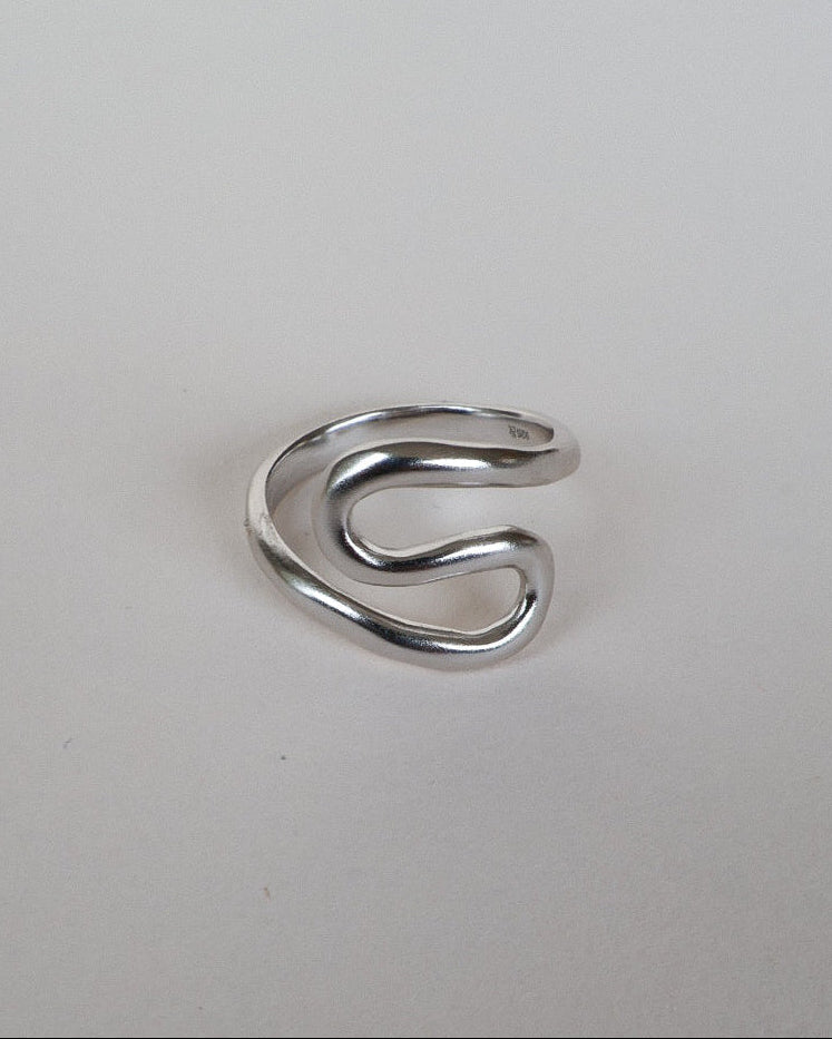 'Banks' Swirl Ring - LINES AND CURRENT