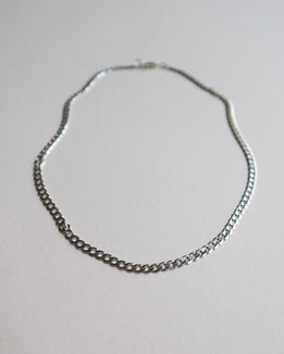 'Carrie' Curb Chain Necklace