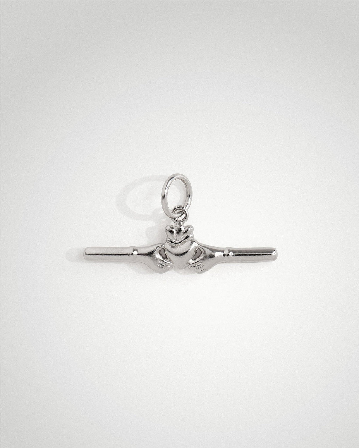 'Claddagh' Bar Charm - LINES AND CURRENT