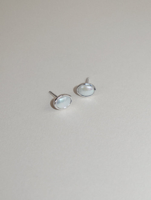 'Elise' Pearl Stud Earrings - Lines & Current