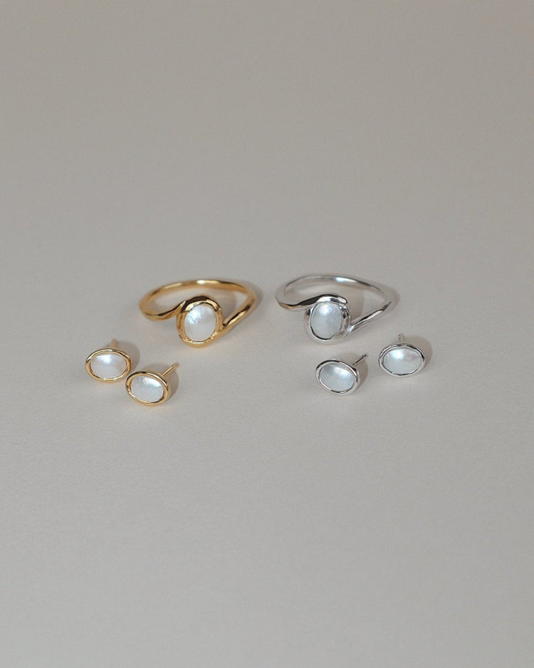'Elise' Pearl Stud Earrings