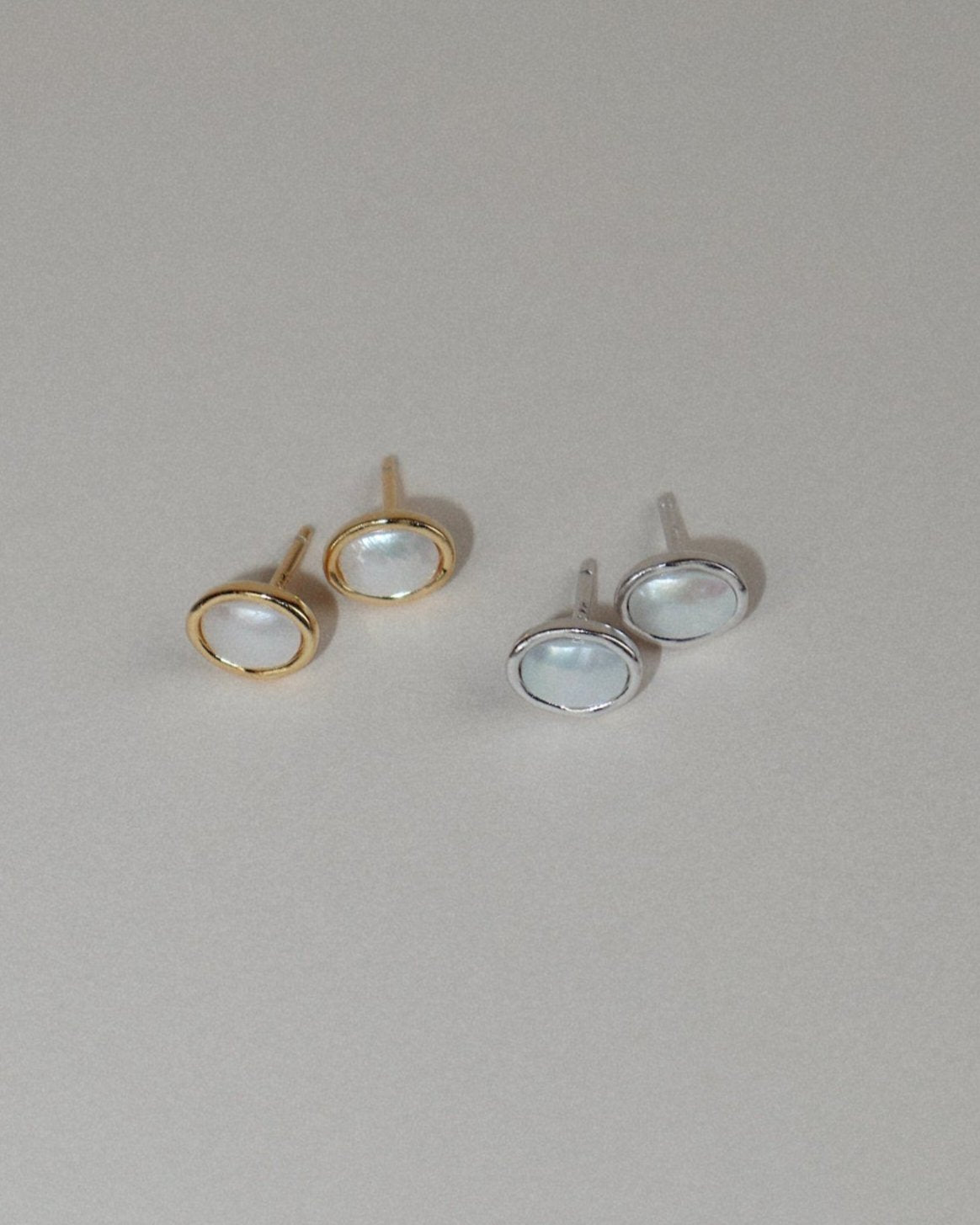 'Elise' Pearl Stud Earrings - Lines & Current