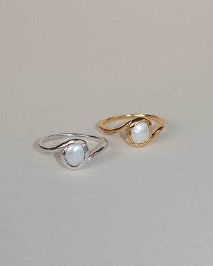 'Ellie' Pearl Wave Ring