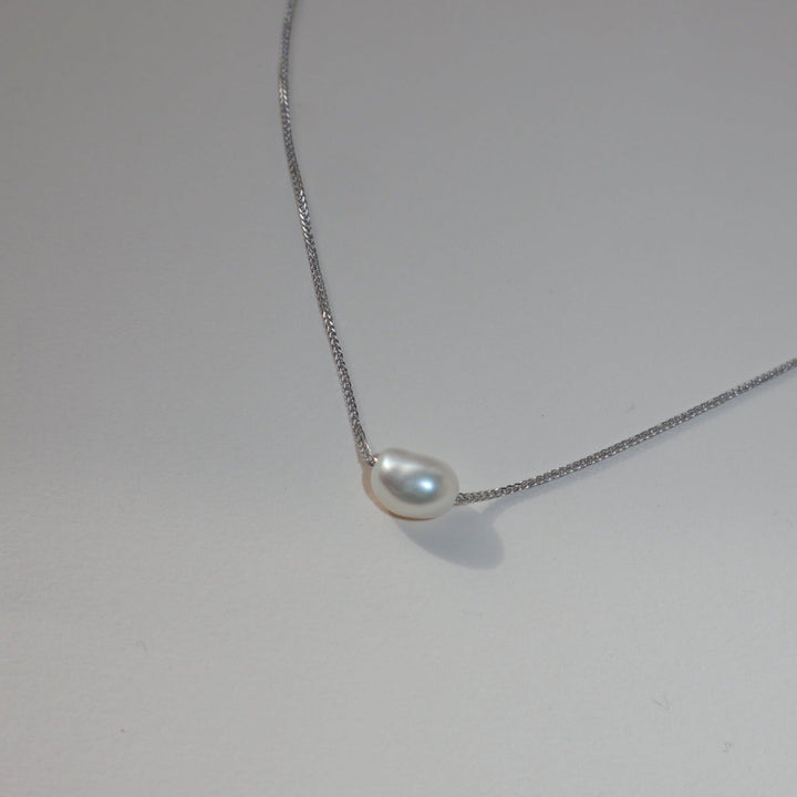 'Emelia' Pearl Chain Necklace