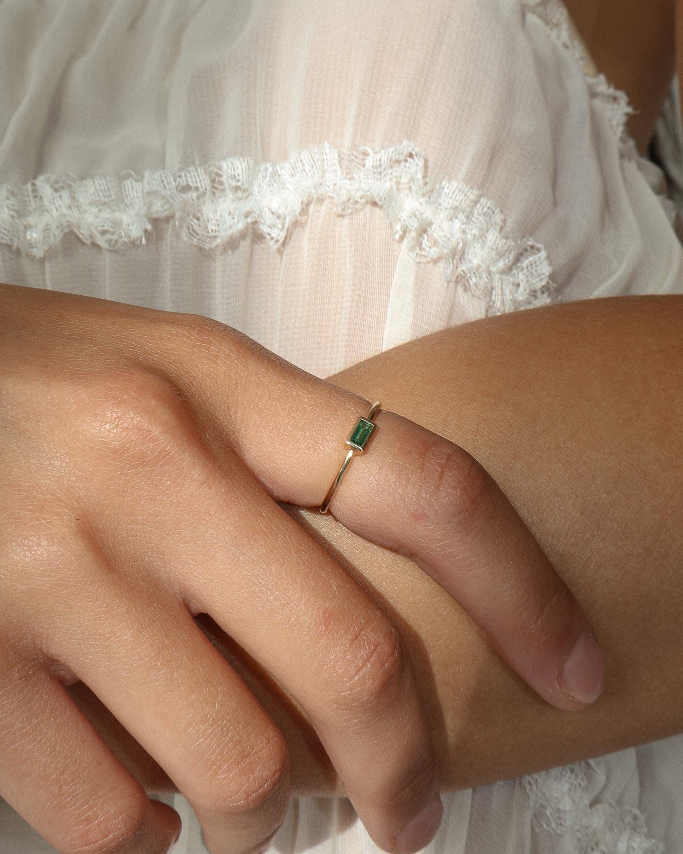 &#39;Estée&#39; 9K Emerald Ring - Lines &amp; Current
