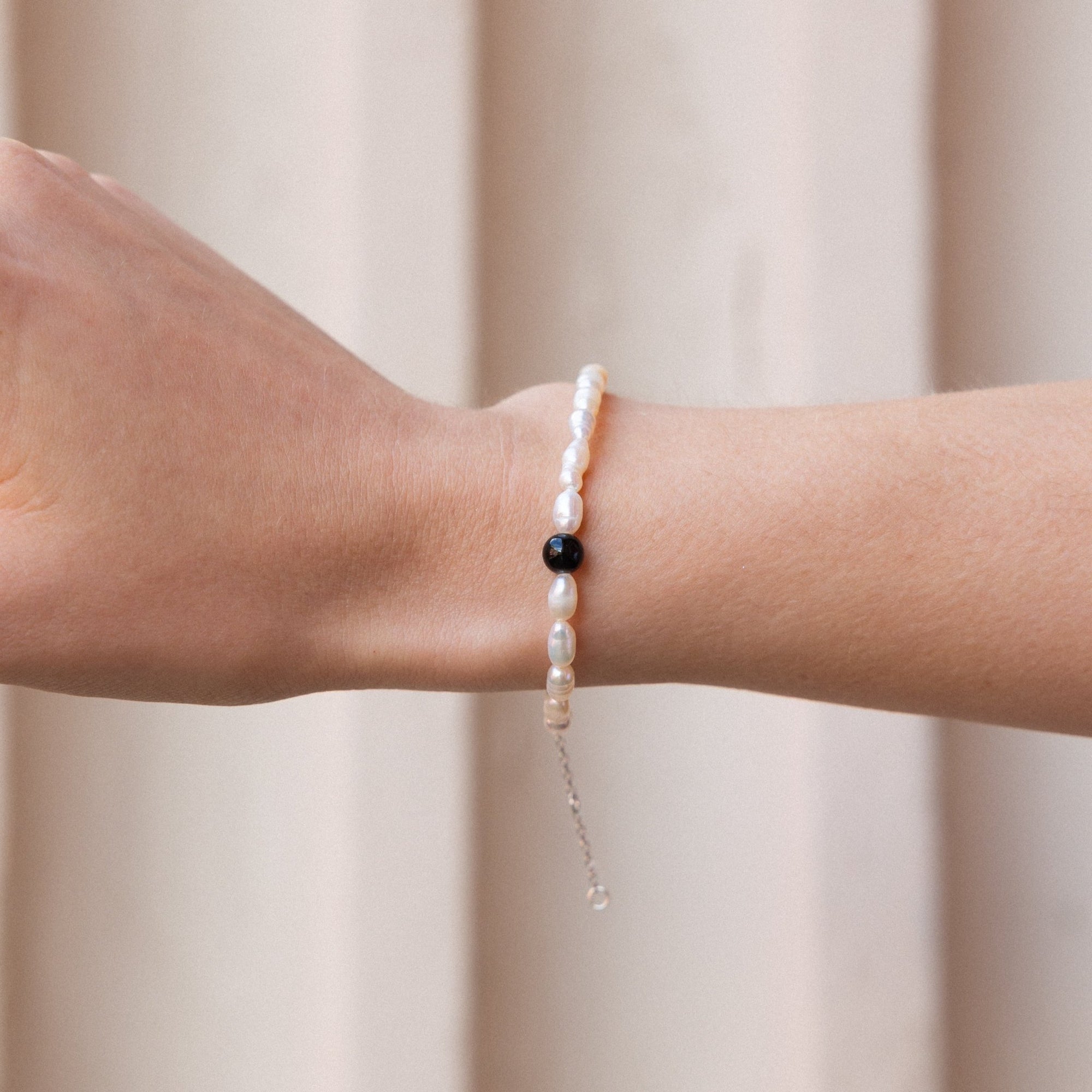 'Etna' Pearl Bracelet - Lines & Current