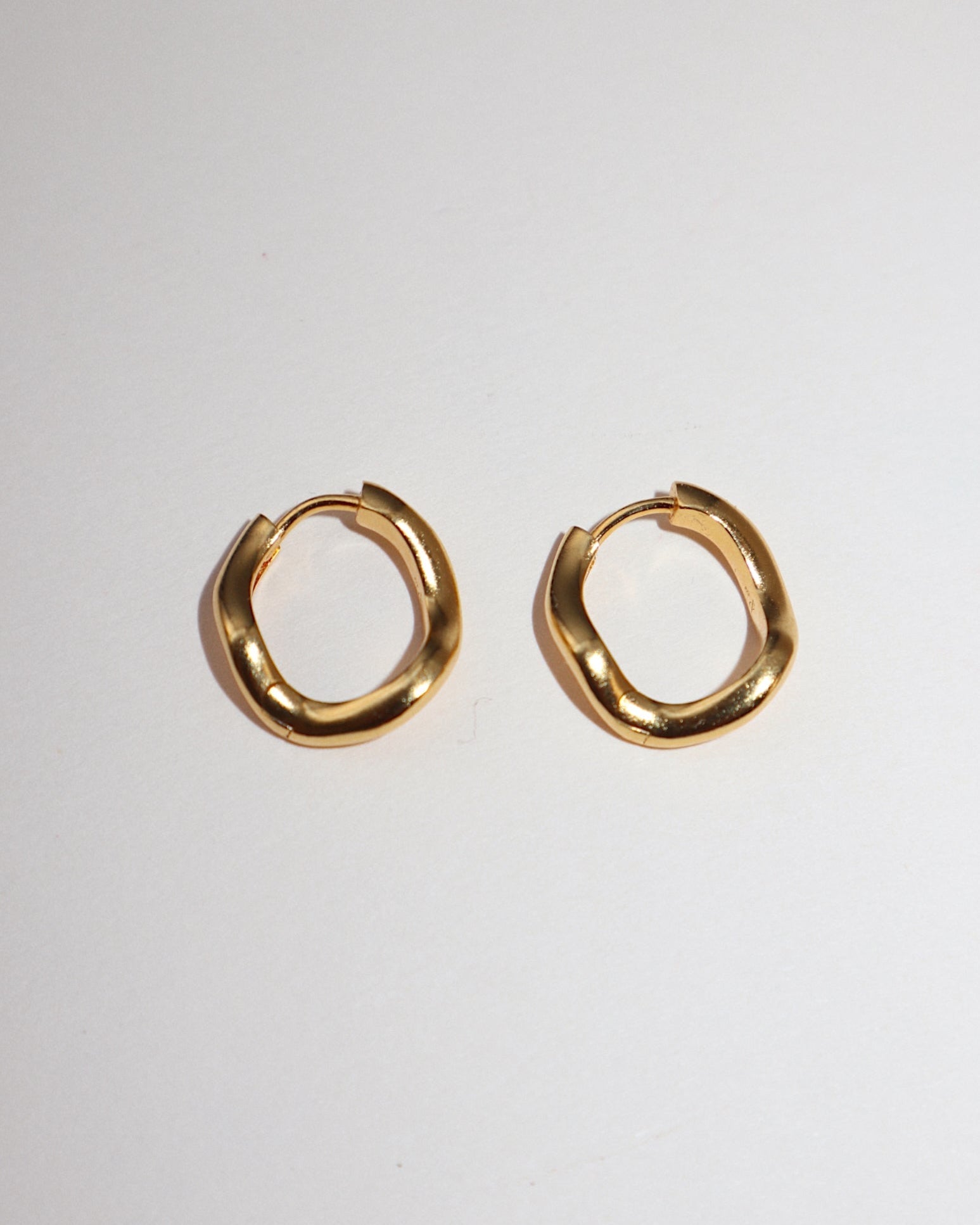 &#39;Flo&#39; Hoop Earrings - Lines &amp; Current