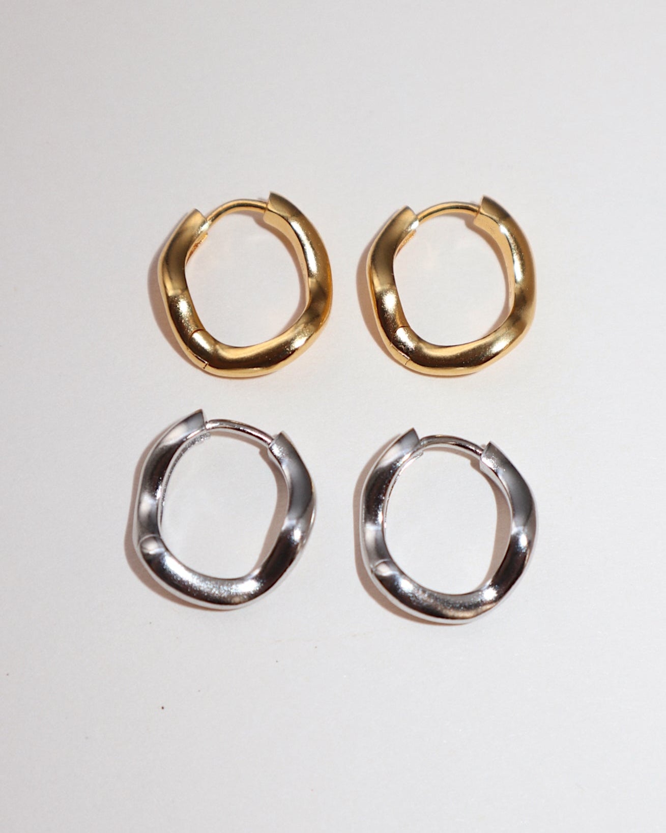 &#39;Flo&#39; Hoop Earrings - Lines &amp; Current