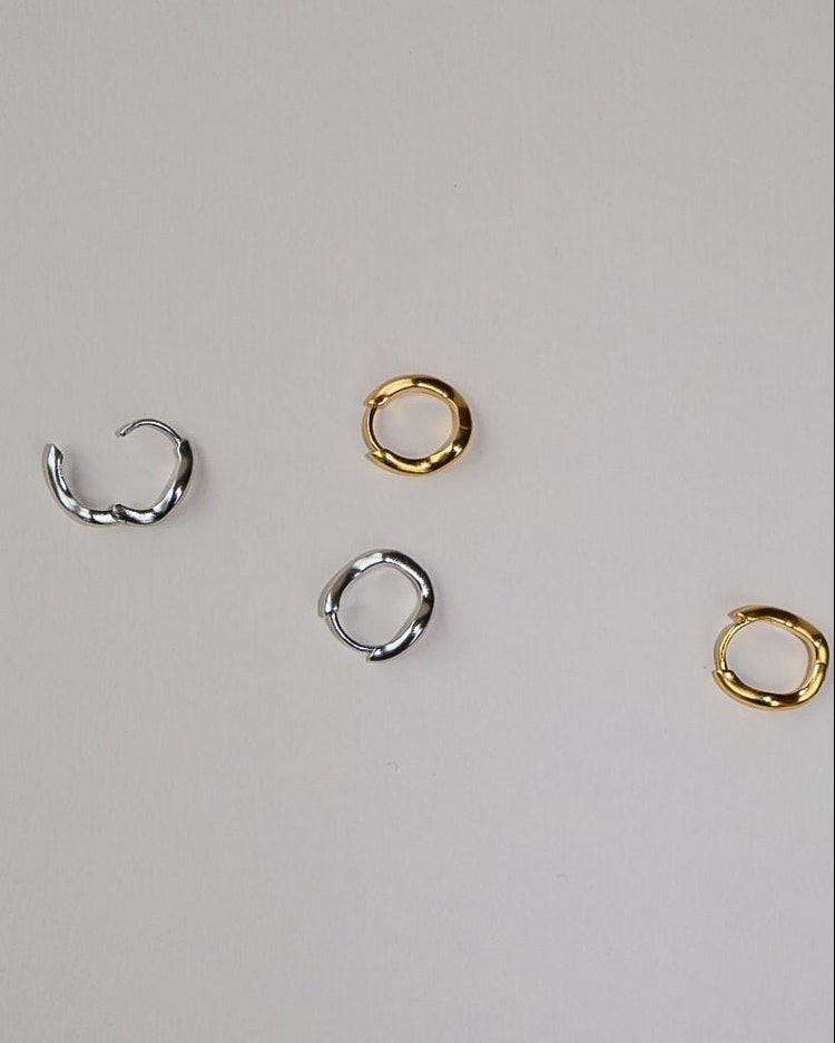 'Flo' Huggies - LINES AND CURRENT