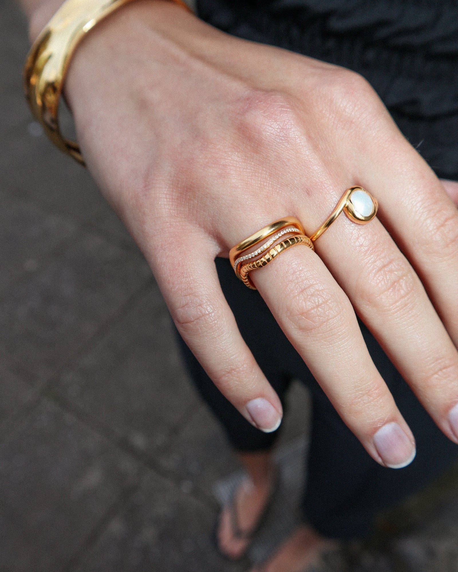 &#39;Flo&#39; Pavé Stacker Ring - Lines &amp; Current
