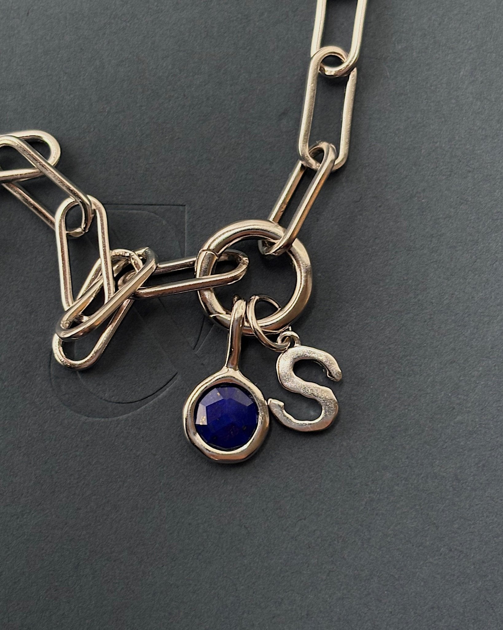 &#39;Jörd&#39; Birthstone Charm - Lines &amp; Current