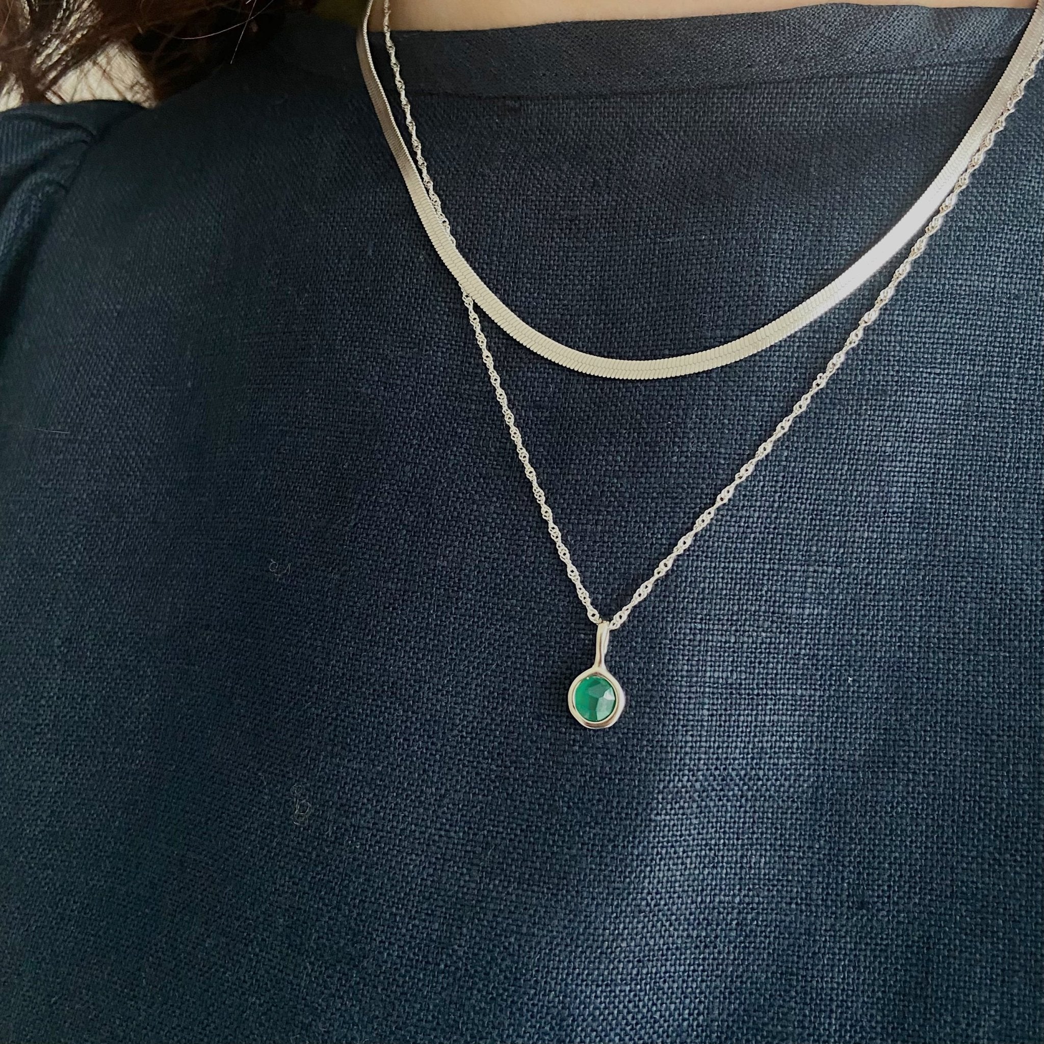 'Jörd' Birthstone Pendant Necklace - Lines & Current