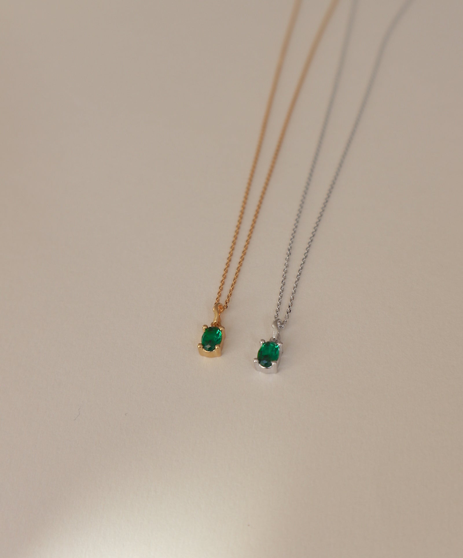 'Kate' Green Oval Necklace