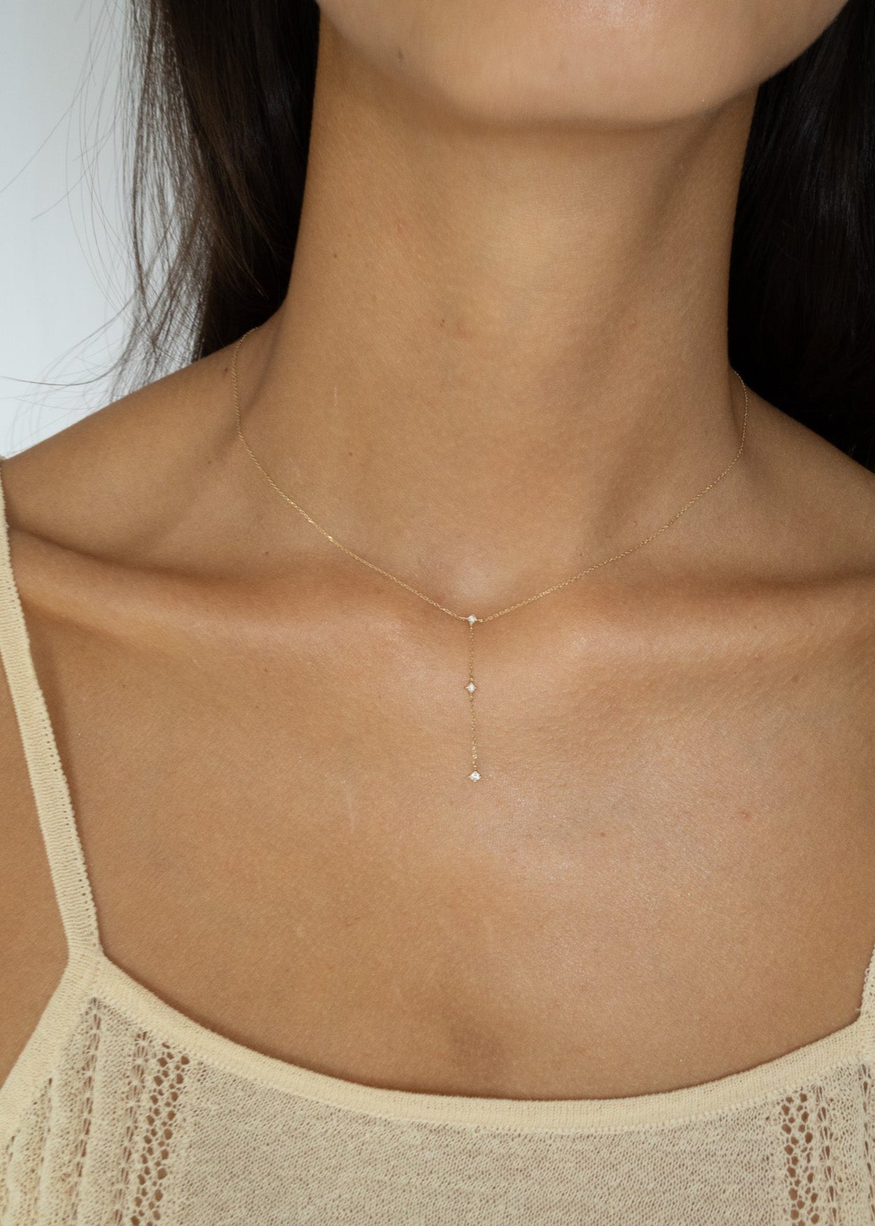 &#39;Lisse&#39; 9k Diamond Lariat Necklace - Lines &amp; Current