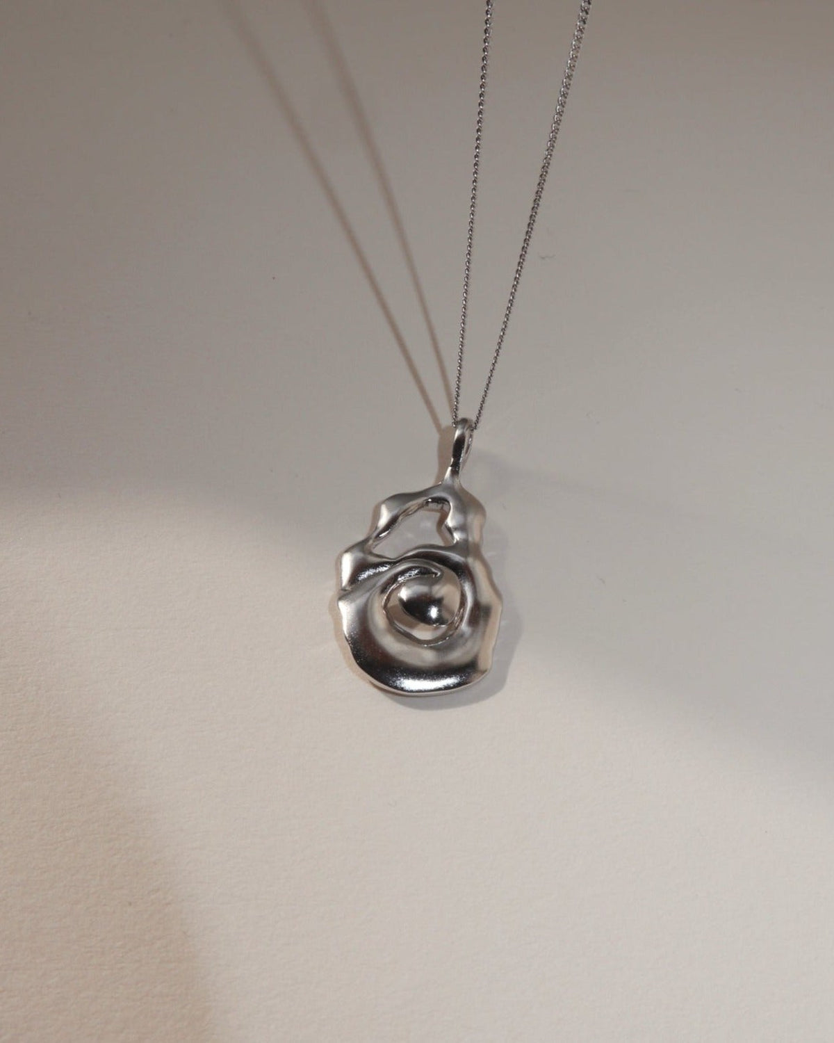 Momentum Molten Chain Necklace