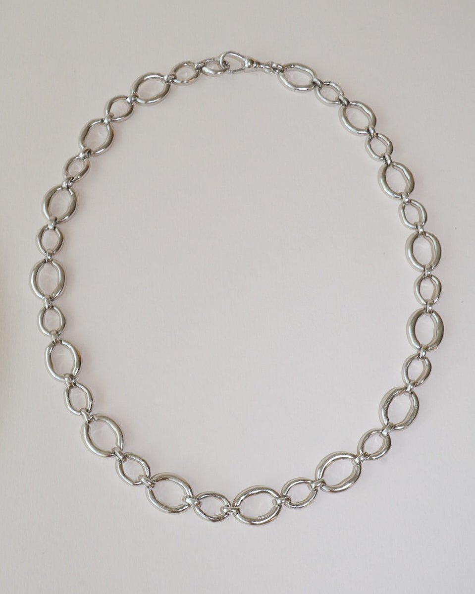 'Oslo' Oval Link Necklace - LINES AND CURRENT