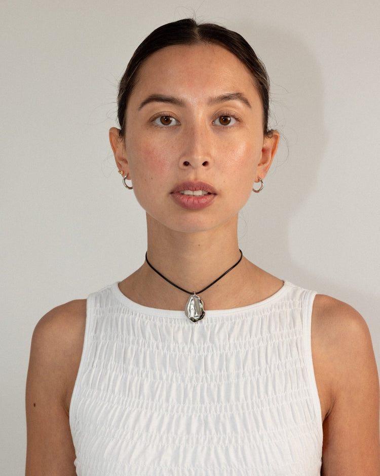 'Pia' Pendant Cord Necklace - Lines & Current