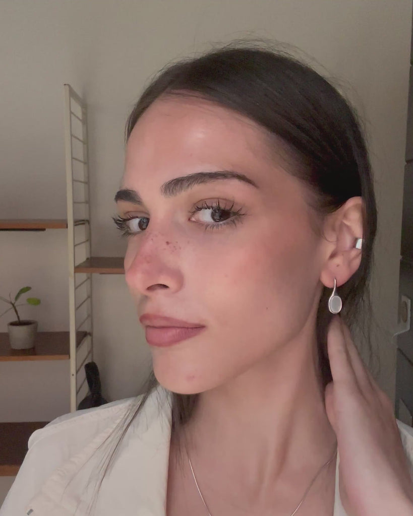 Sigrid drop earrings, smooth shell oval on 20mm hook, rhodium or 18k gold plating.