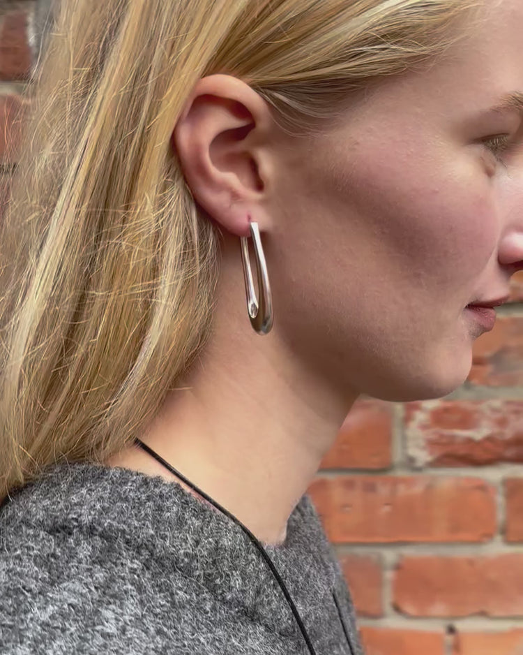 'Rekki' Long Rectangle Hoops - LINES AND CURRENT