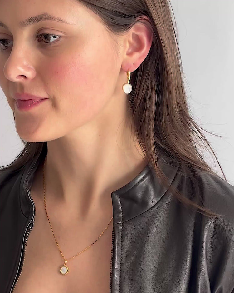 'Sigrid' Shell Drop Earrings