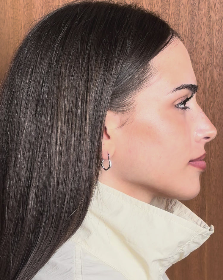 'Flo' Oval Hoop Earrings - LINES AND CURRENT