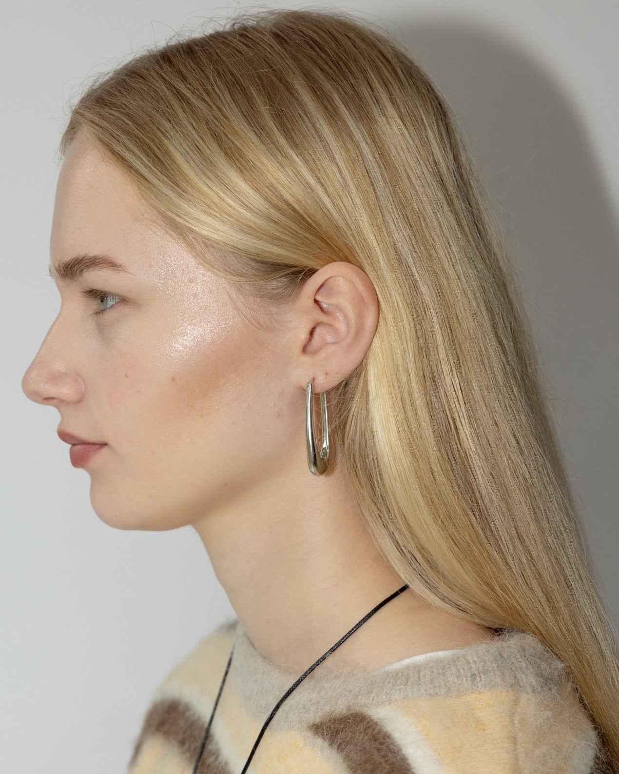 'Rekki' Long Rectangle Hoops - LINES AND CURRENT