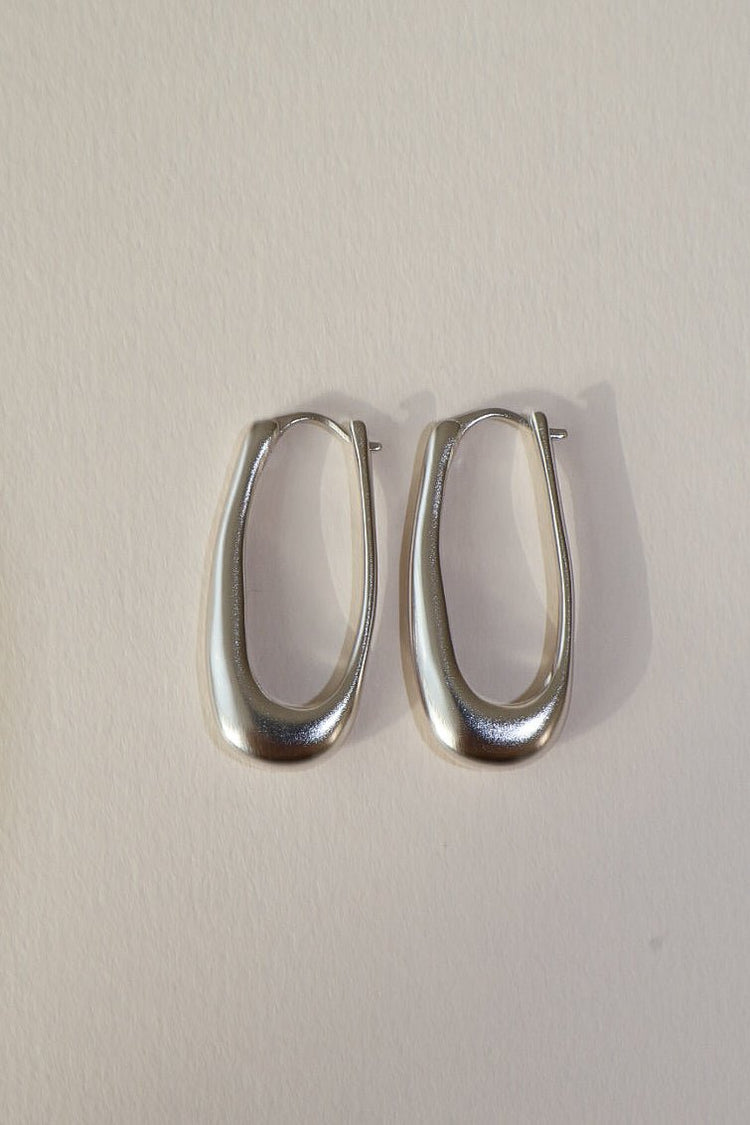 'Rekki' Mid Rectangle Hoops