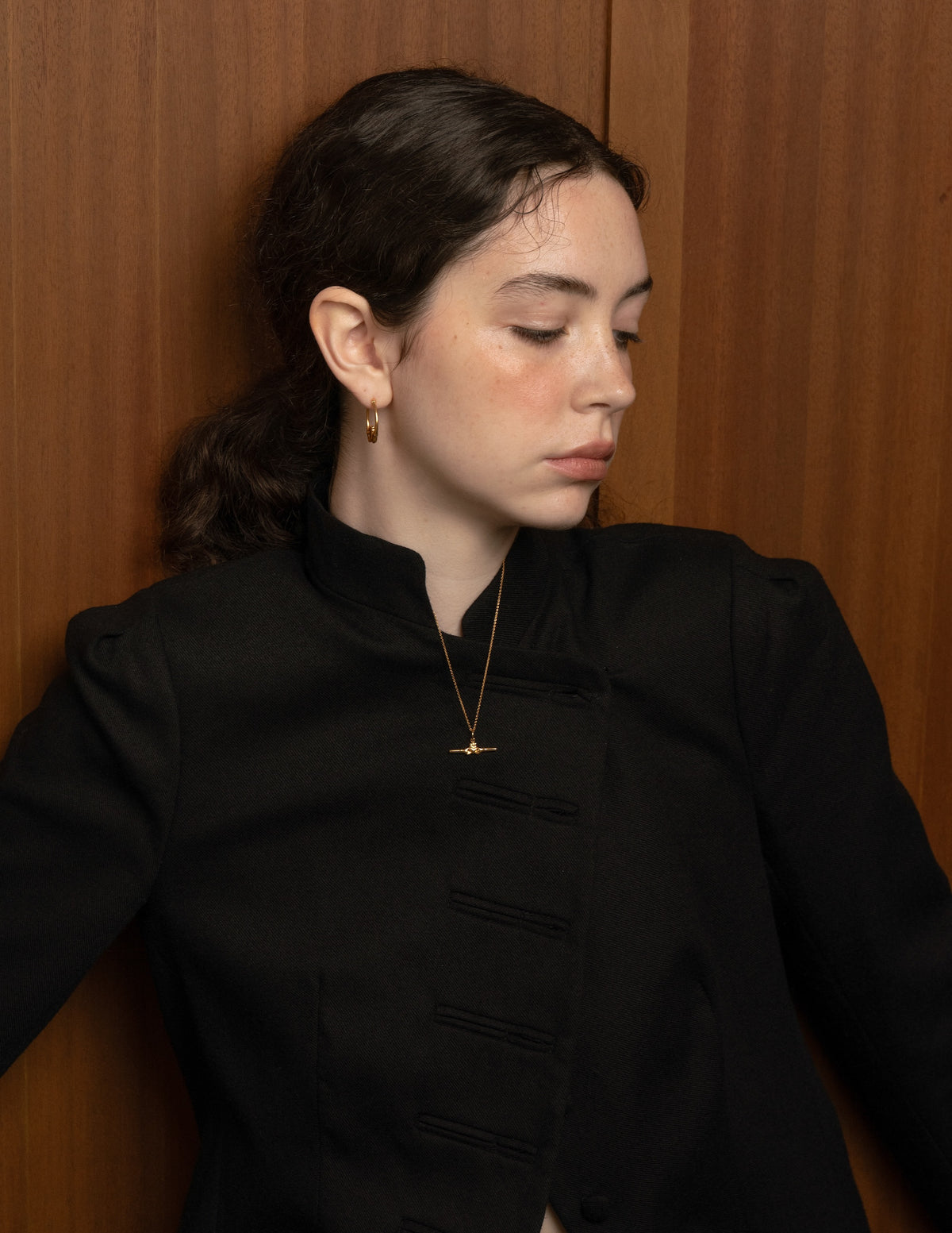 18k gold-plated Claddagh bar necklace and hoop earrings by Lines &amp; Current