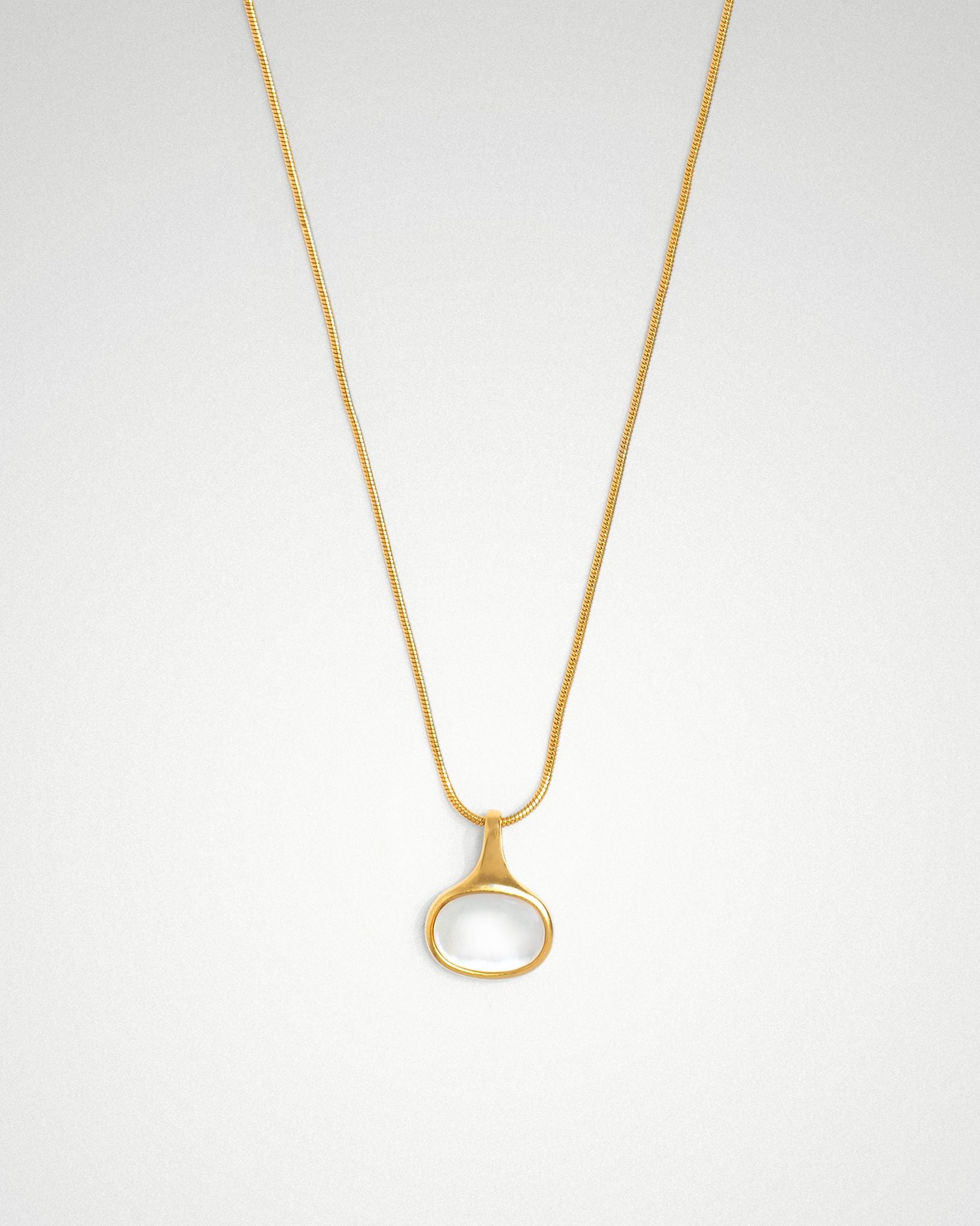 'Sigrid' Oval Necklace - LINES AND CURRENT