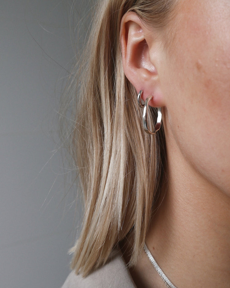 'Harlow' Hoop Earrings