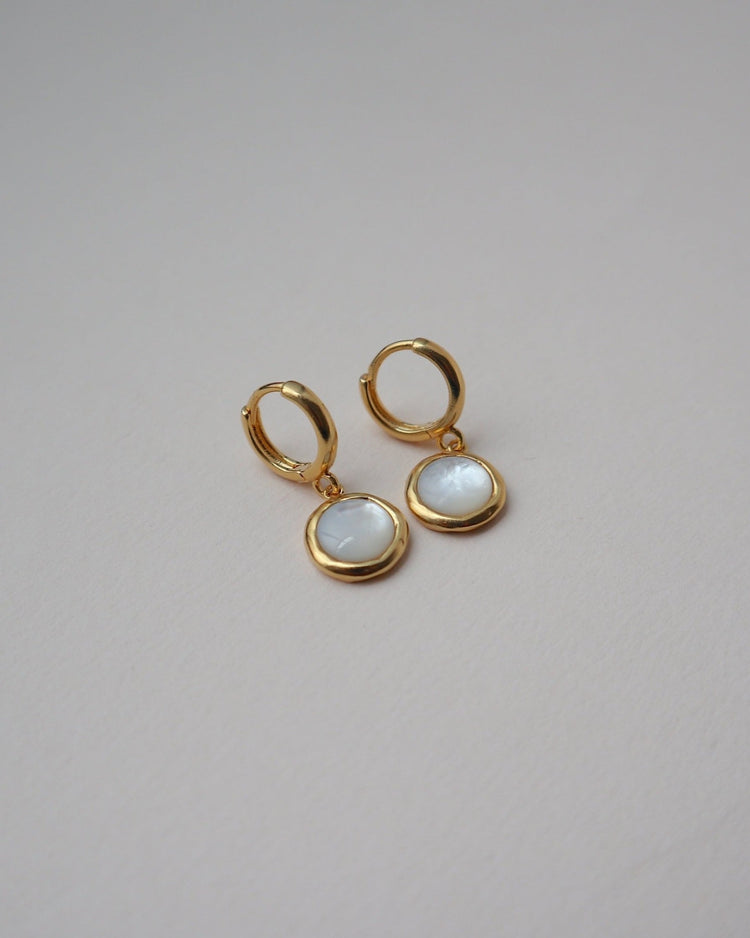 'Sigrid' Shell Huggies