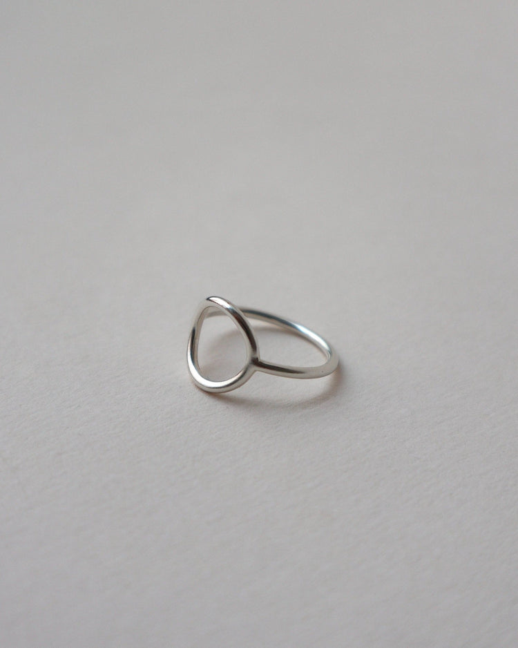 'Oda' Open Circle Ring