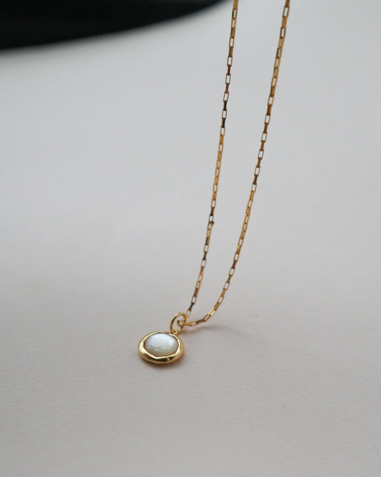 'Sigrid' Shell Necklace - Lines & Current