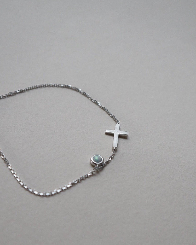 The Cross Chain Bracelet