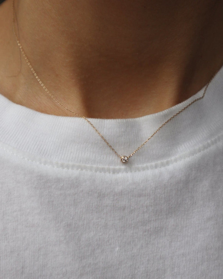 'Hansley' 9K Diamond Necklace - Lines & Current