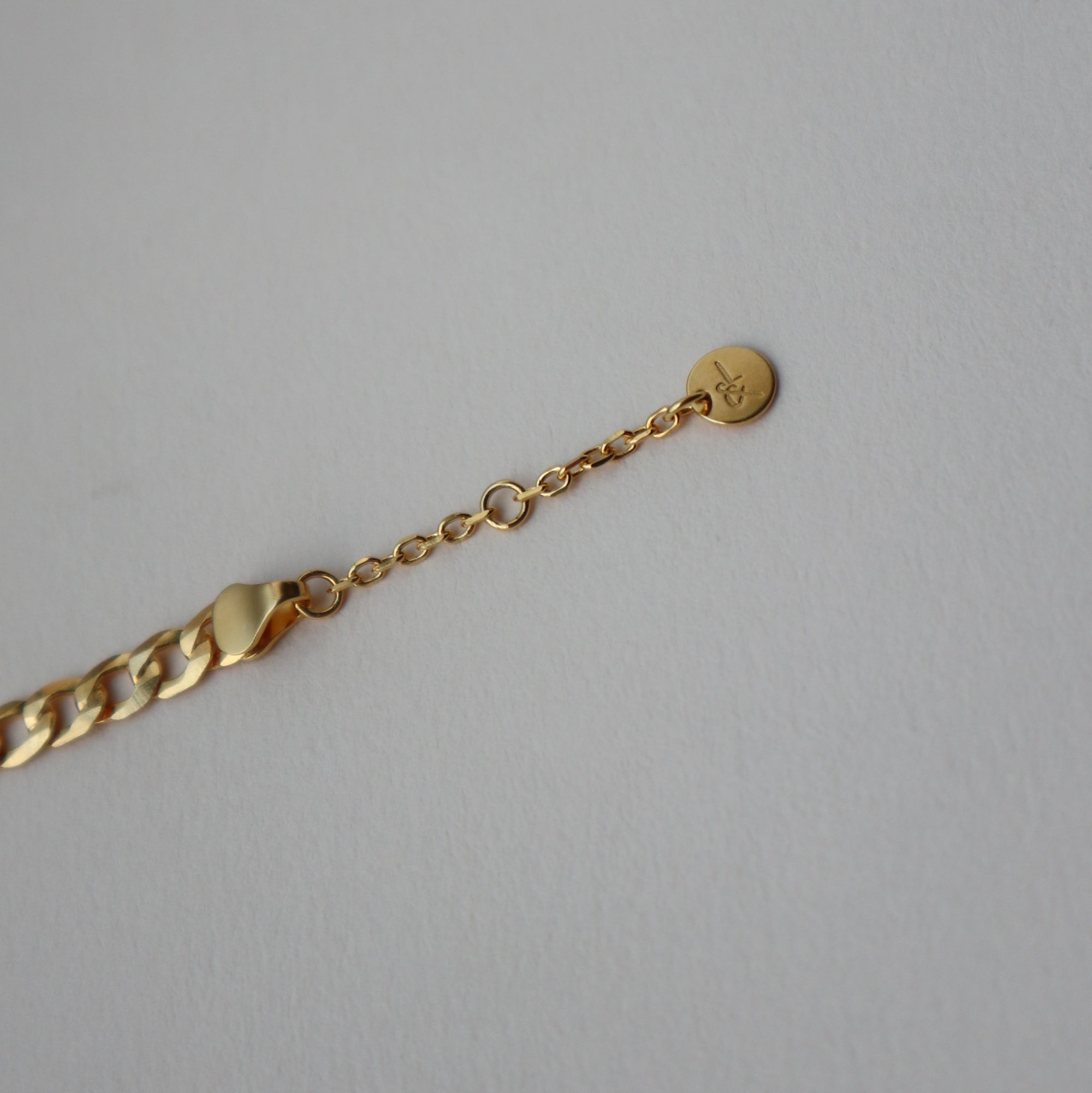 &#39;Carrie Curb&#39; Chain Bracelet