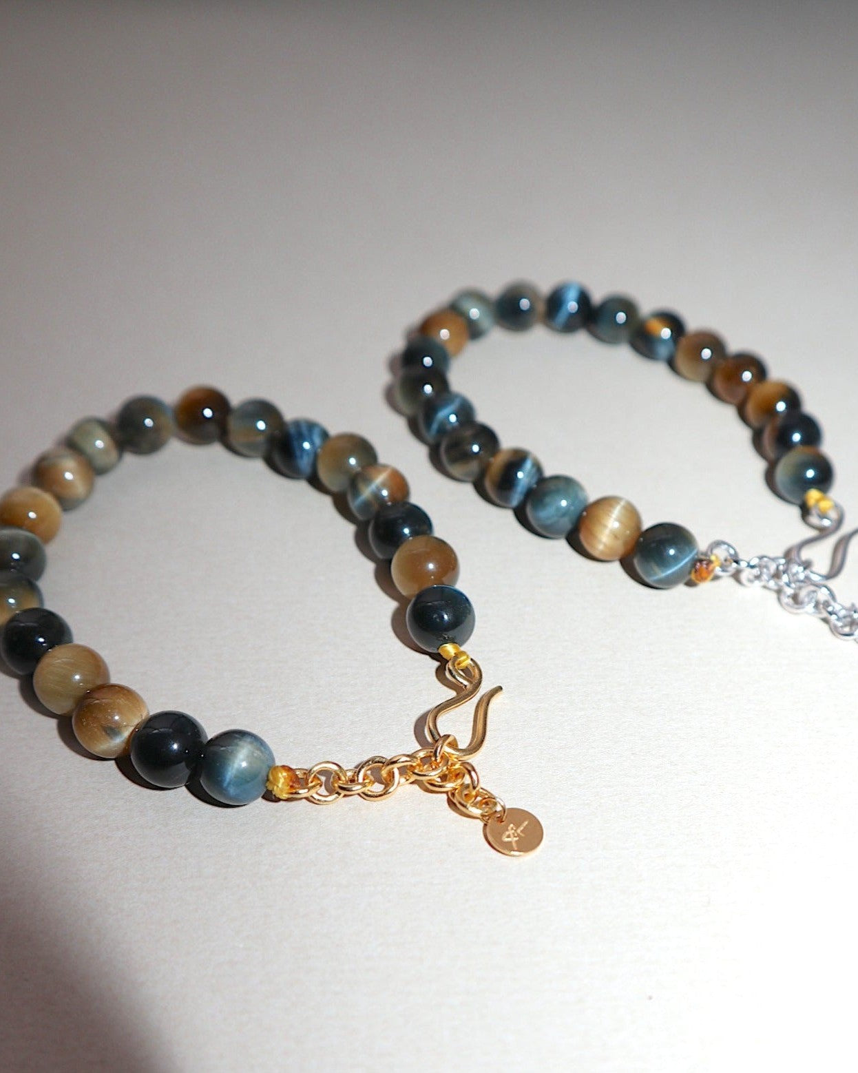 'Le Monde' Tiger's Eye Beaded Bracelet