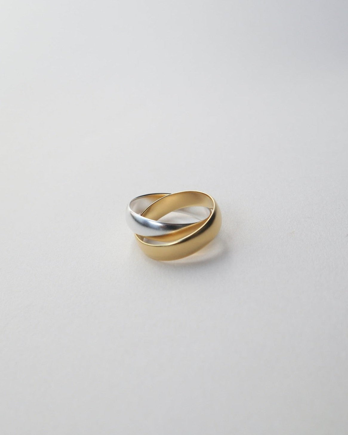 'Lennon' Interlinked Ring – Lines & Current