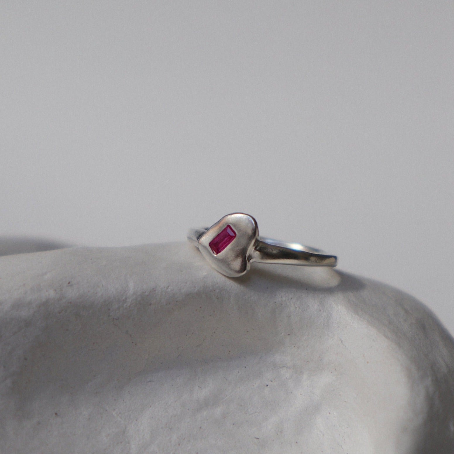 &#39;Power Pinkie&#39; Heart Ring - Lines &amp; Current